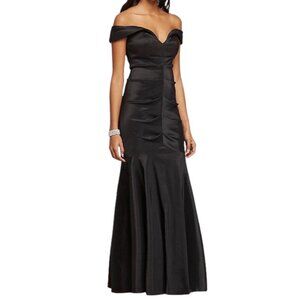 Xscape Off the Shoulder Cap Sleeve Stretch Taffeta Dress Size 2 Black Formal